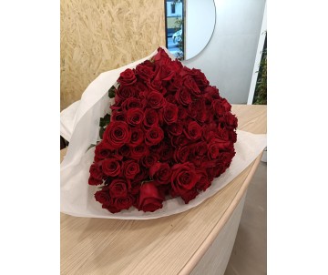 200 rose rosse per le migliori occasioni