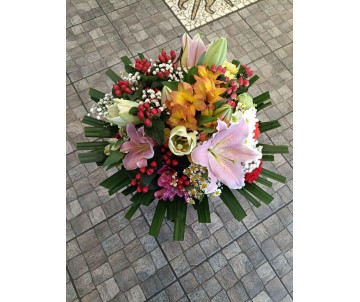 Bouquet di Lilium Aurora con Alstroemeria